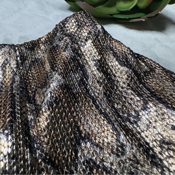 Socialite Faux Python Snake Print Metallic High Waist Shorts Gold Black XS - Picture 4 of 12